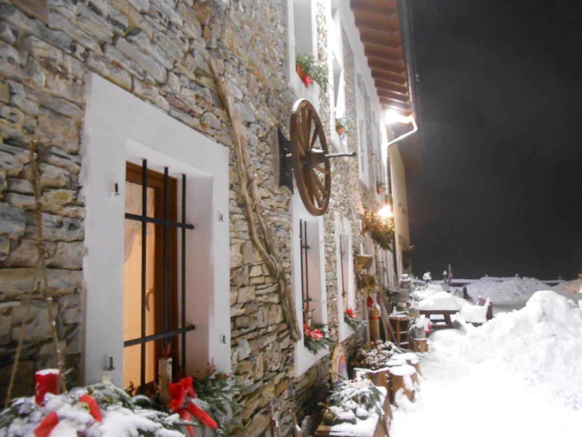 Agriturismo La Casa Nei Boschi Colderu Bagian luar foto
